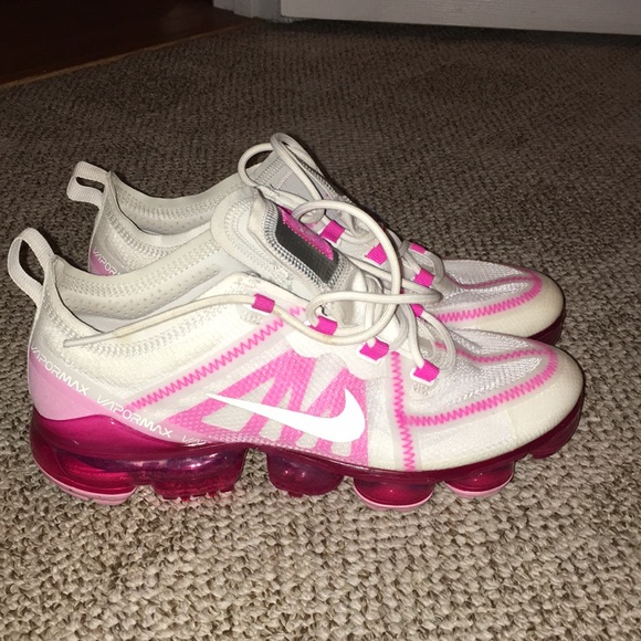 vapor max white and pink